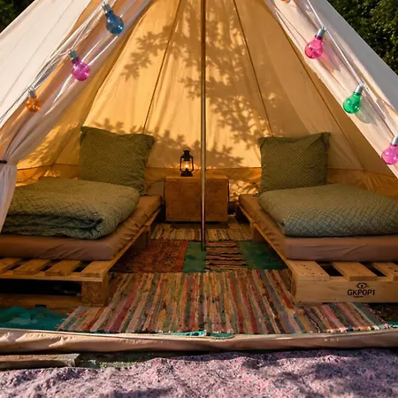 Travel Sleep & I Schlafen Im Jurtenzelt Mit Schoenem Ausblick, Garten Und Luxury tent *